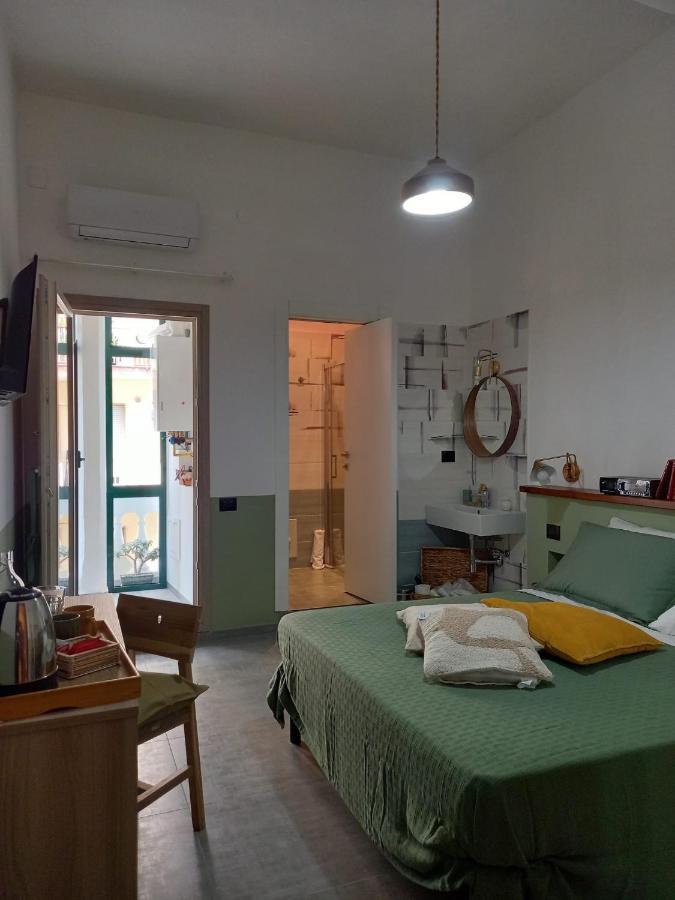 Maga Miro - Guest House Salerno Exterior foto